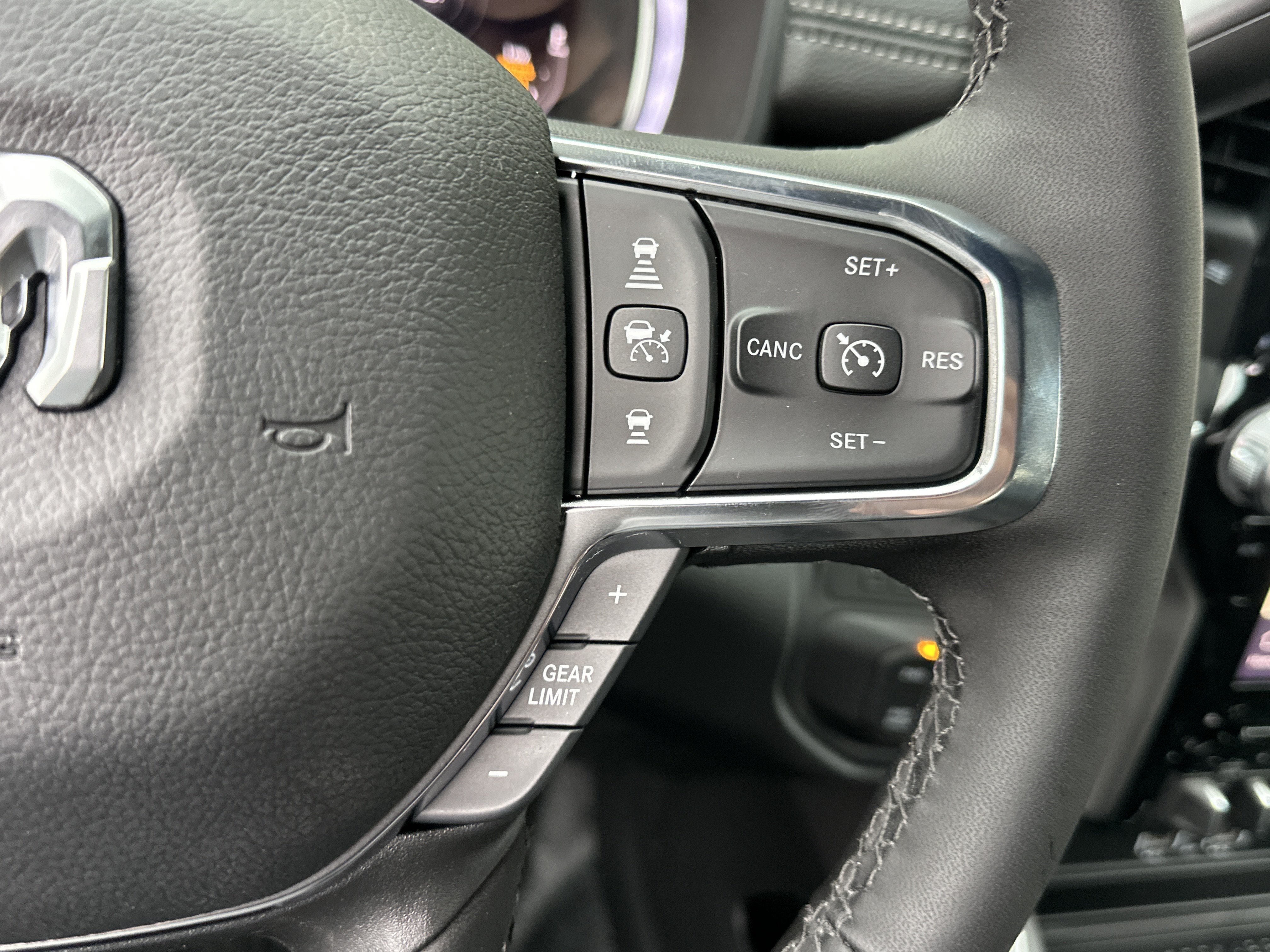 New 2027 RAM 5500 4x4 Crew Cab image 12
