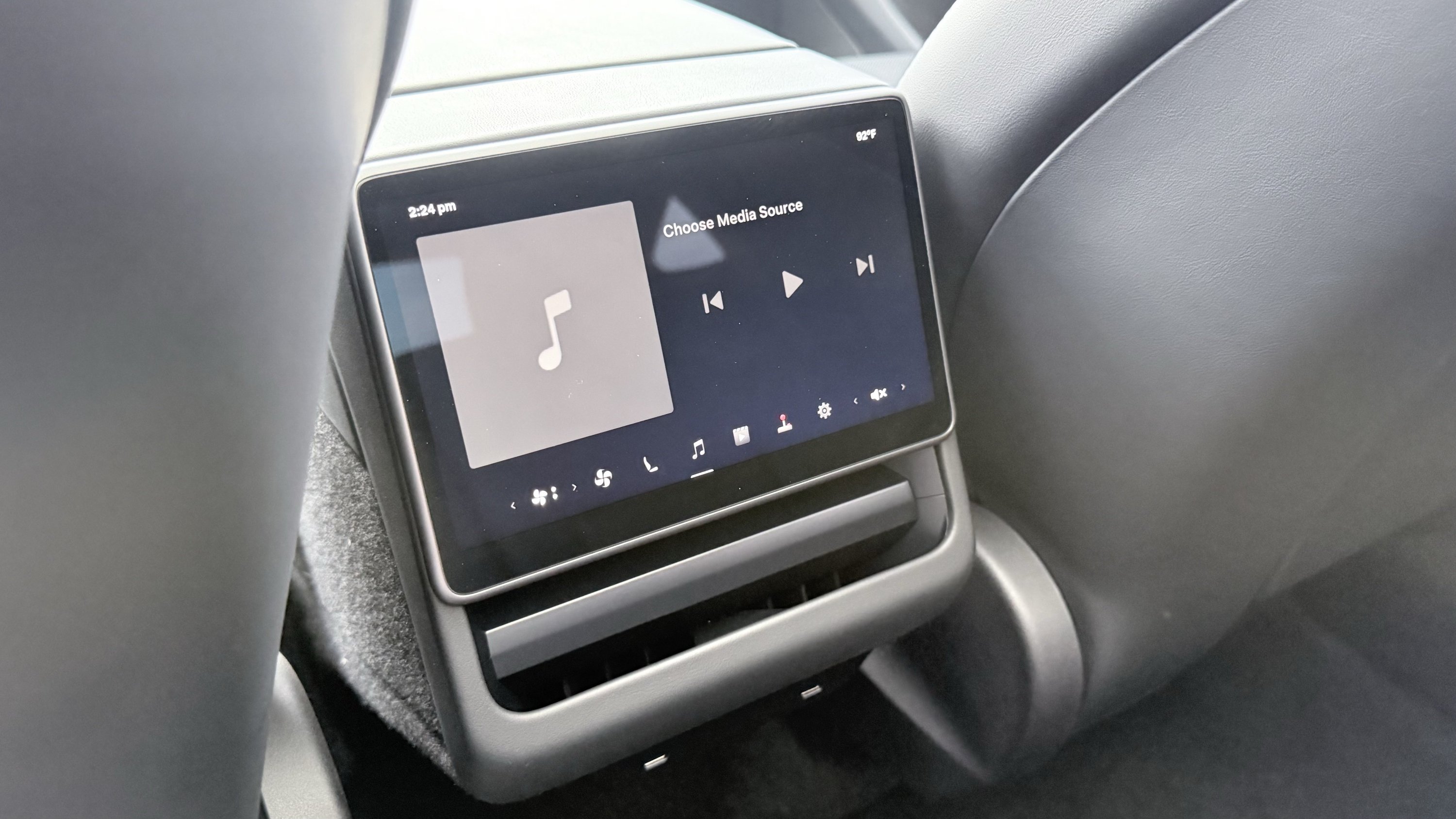 Used 2026 Tesla Model Y Long Range RWD image 45