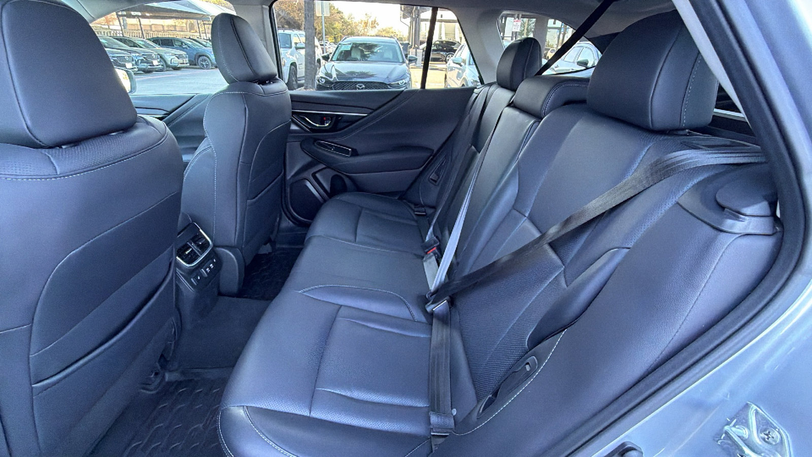 Used 2022 Subaru Outback Limited w/ Popular Package #2 image 18