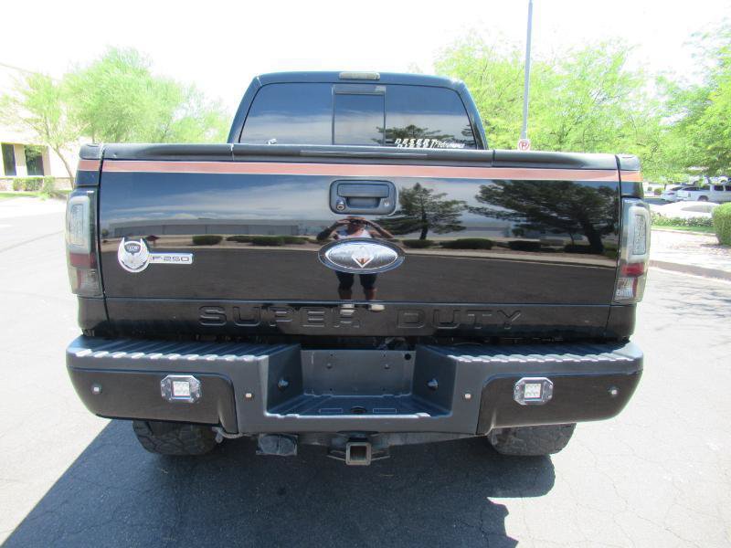Used 2008 Ford F250 Harley-Davidson AWD/4WD image 3