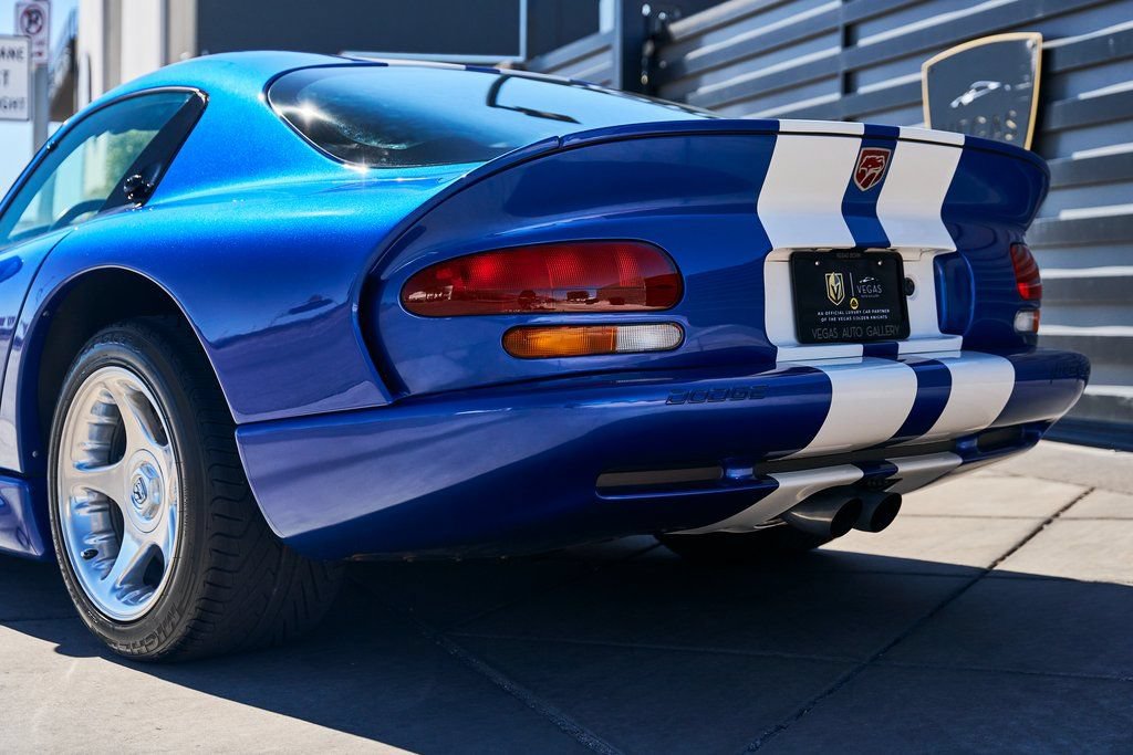 Used 1996 Dodge Viper GTS RWD image 21