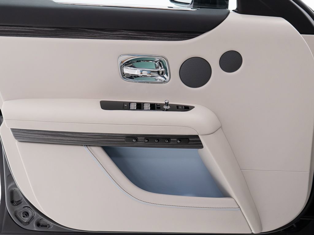 Certified 2025 Rolls-Royce Ghost image 12