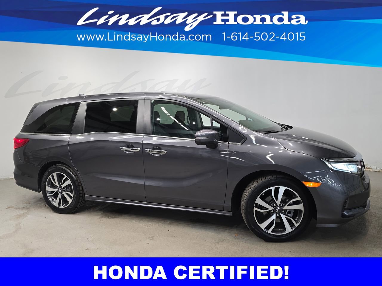 Certified 2023 Honda Odyssey Touring image 3