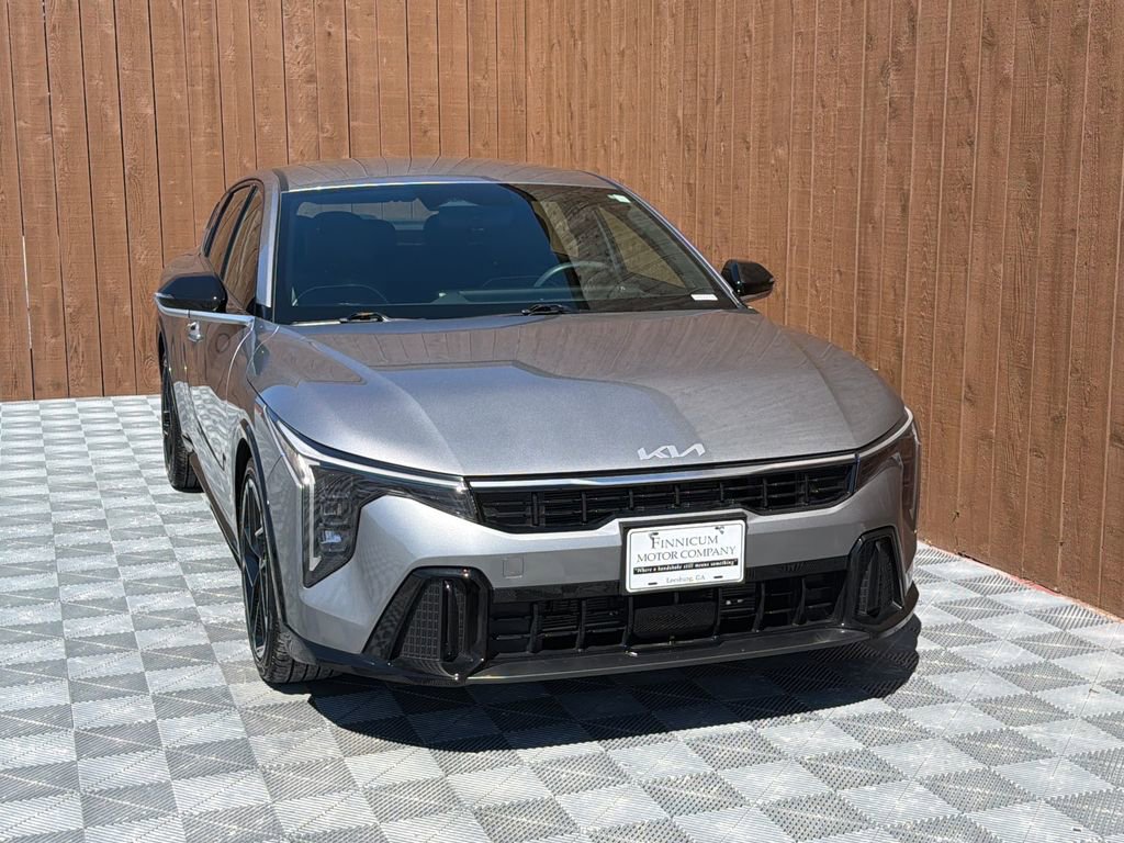 Used 2025 Kia K4 GT-Line image 12