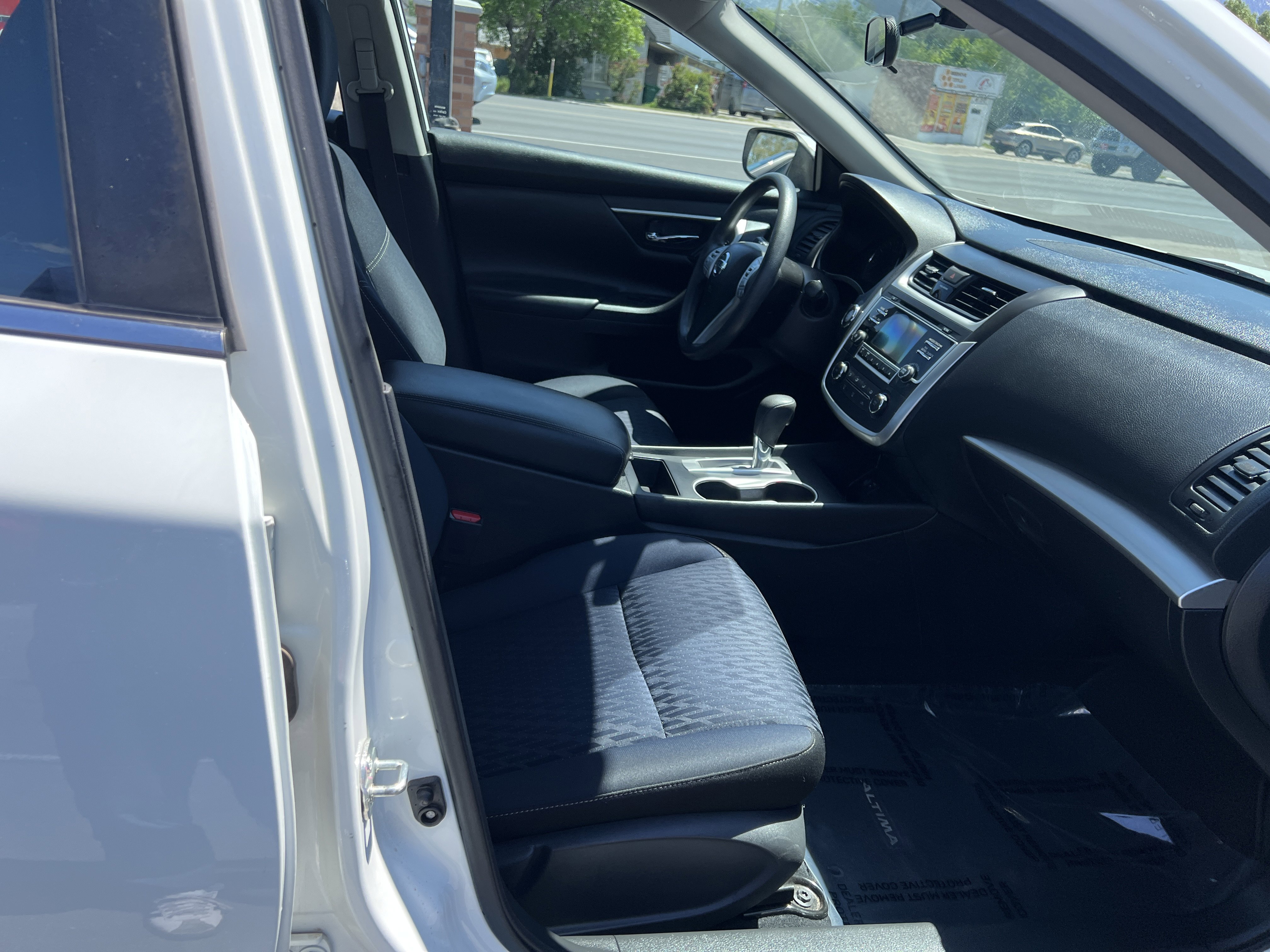 Used 2017 Nissan Altima 2.5 S FWD image 10