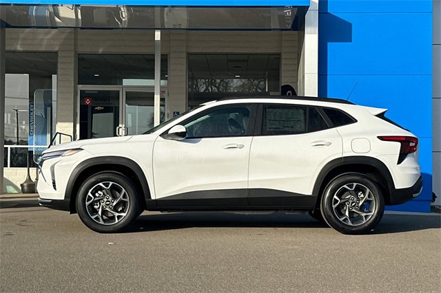 New 2026 Chevrolet Trax LT w/ Driver Confidence Package image 9