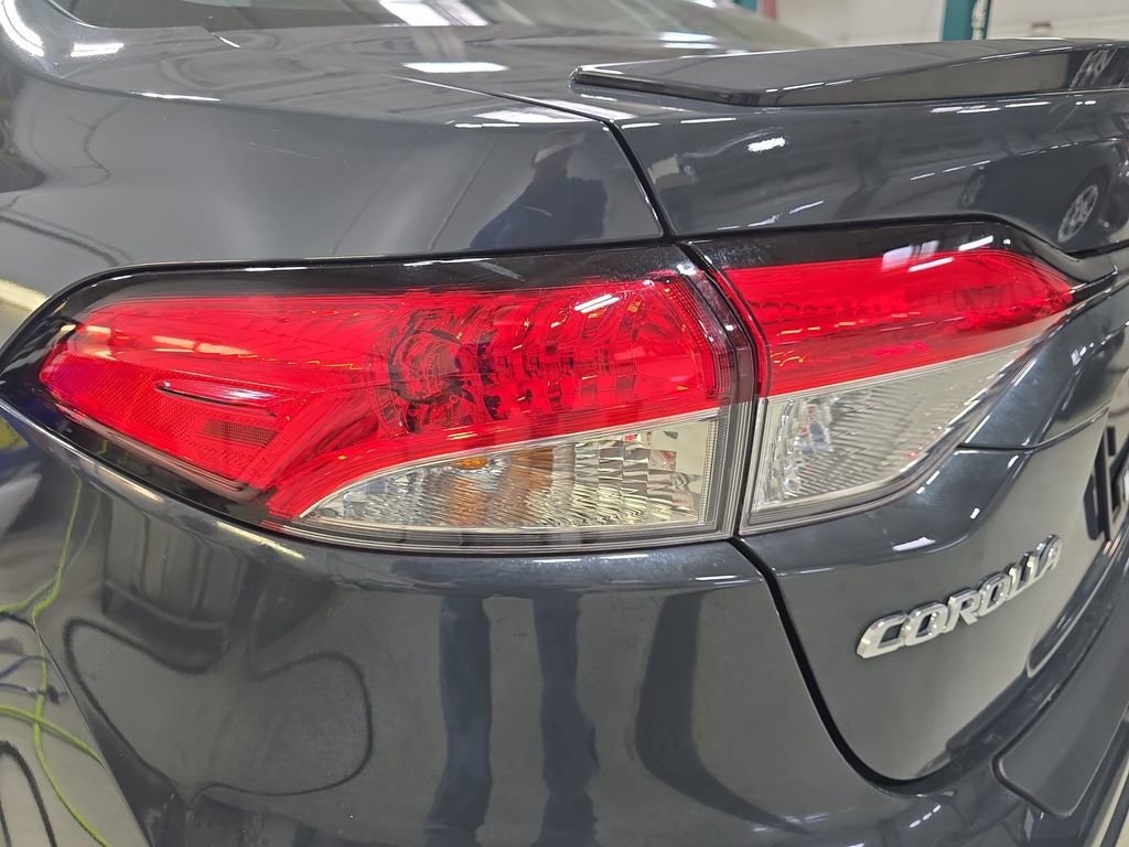 Certified 2023 Toyota Corolla SE image 33