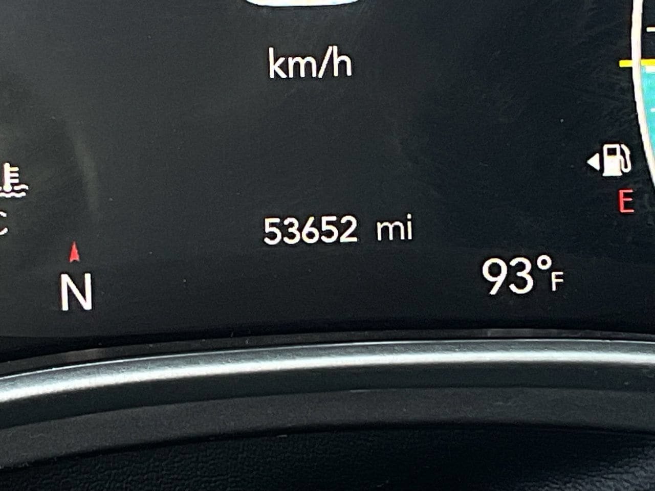 Used 2024 Chrysler Pacifica Touring-L FWD image 42