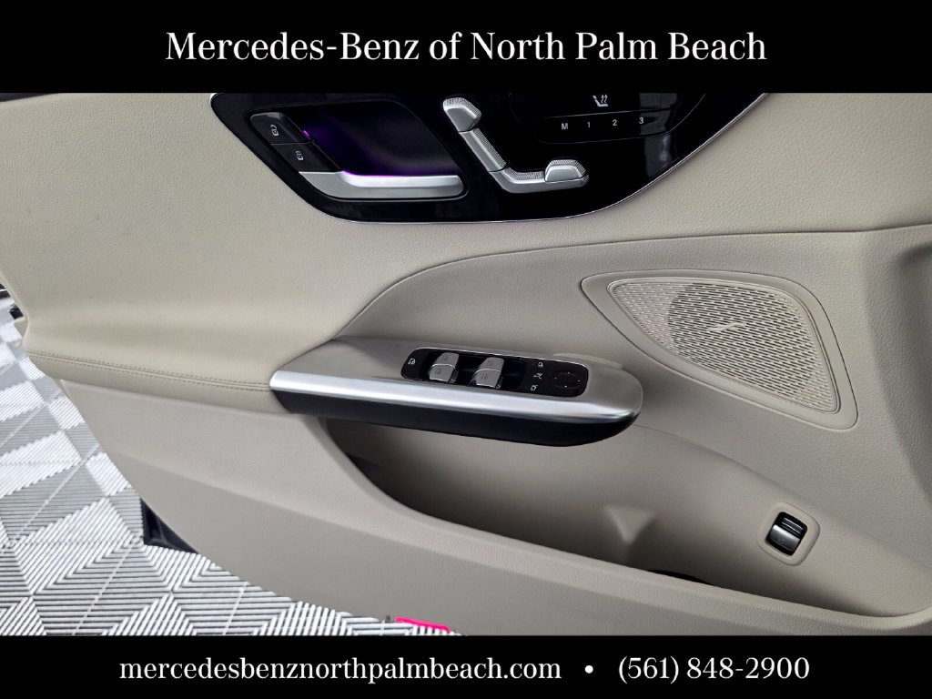 Certified 2023 Mercedes-Benz C 300 4MATIC Sedan image 23