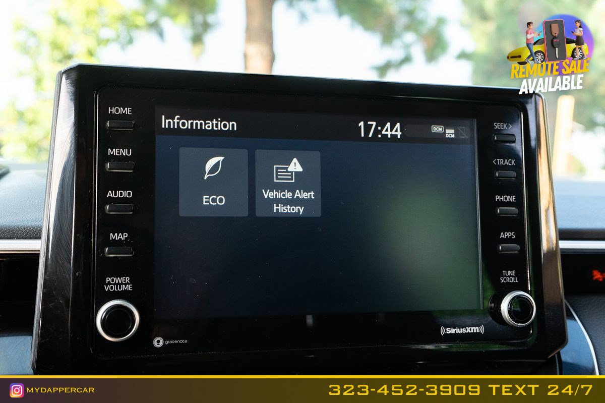 Used 2022 Toyota Corolla LE FWD image 28