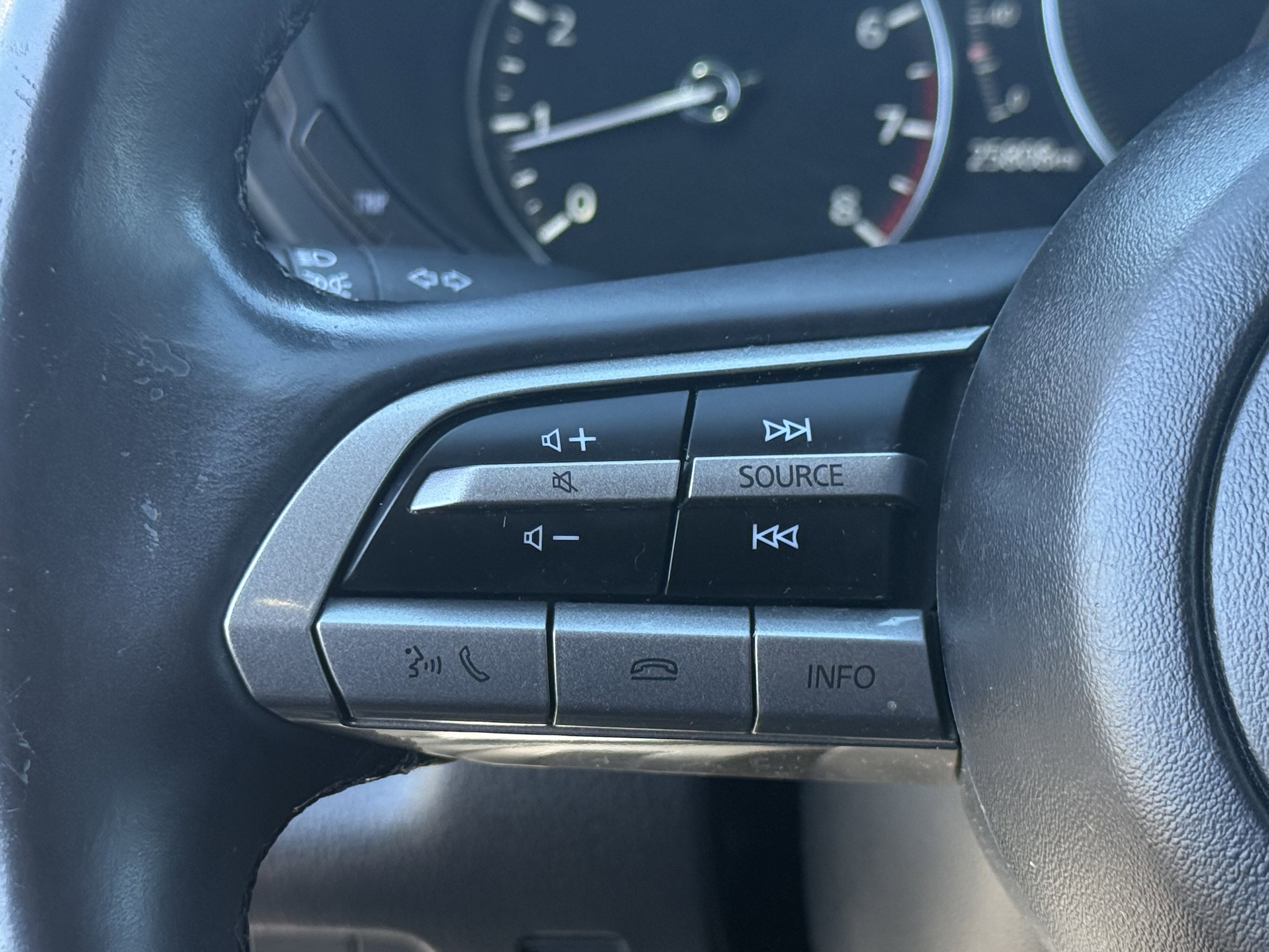 Used 2023 MAZDA CX-30 AWD 2.5 S w/ Select Package image 17