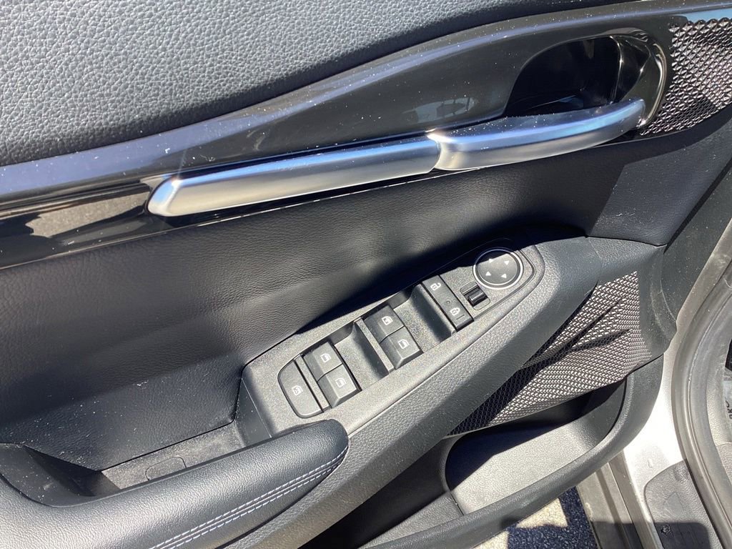 Used 2021 Kia Seltos S AWD/4WD image 11