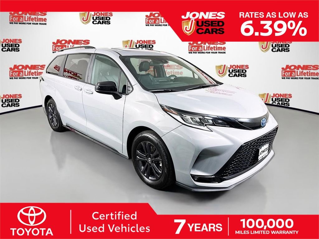 Certified 2025 Toyota Sienna XSE