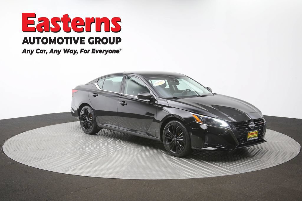 Used 2024 Nissan Altima 2.5 SR FWD image 50