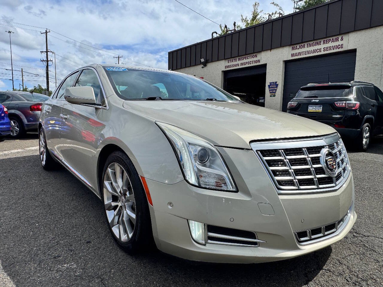 Used 2015 Cadillac XTS Luxury FWD image 8
