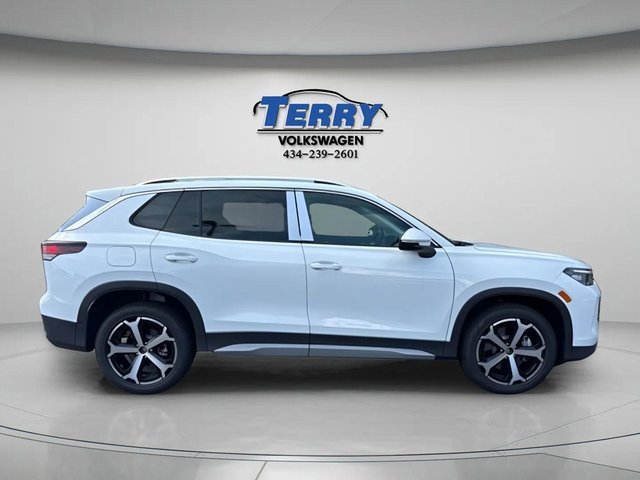 New 2025 Volkswagen Tiguan SE image 1