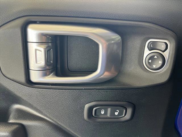 Used 2019 Jeep Wrangler Unlimited Sport S AWD/4WD image 16