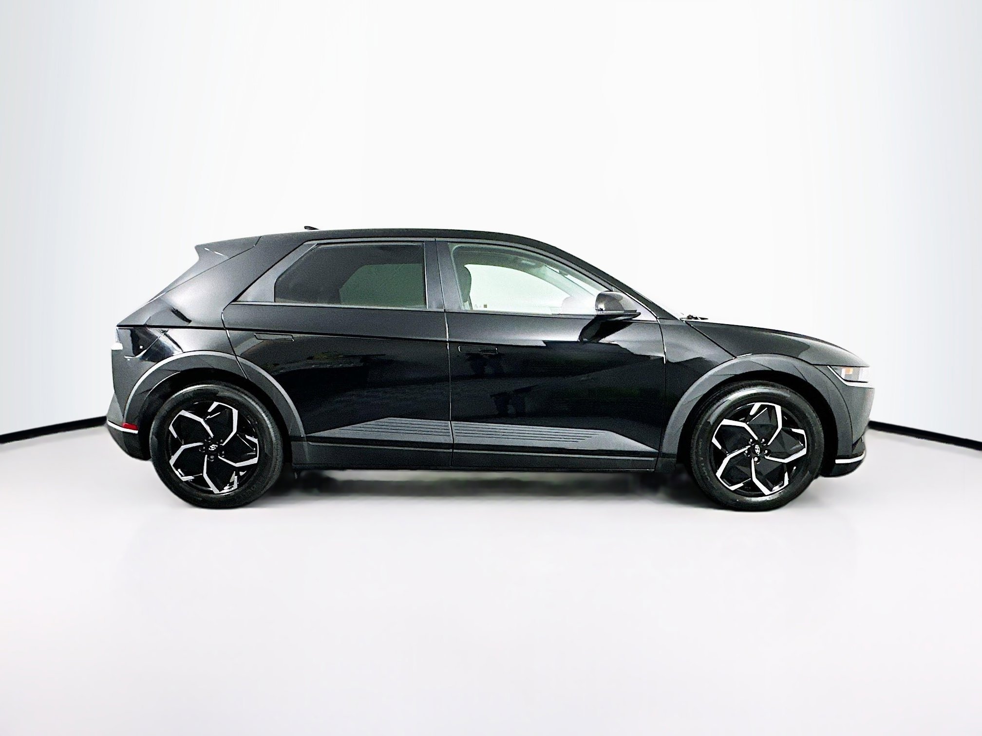 Used 2024 Hyundai Ioniq 5 SEL image 10