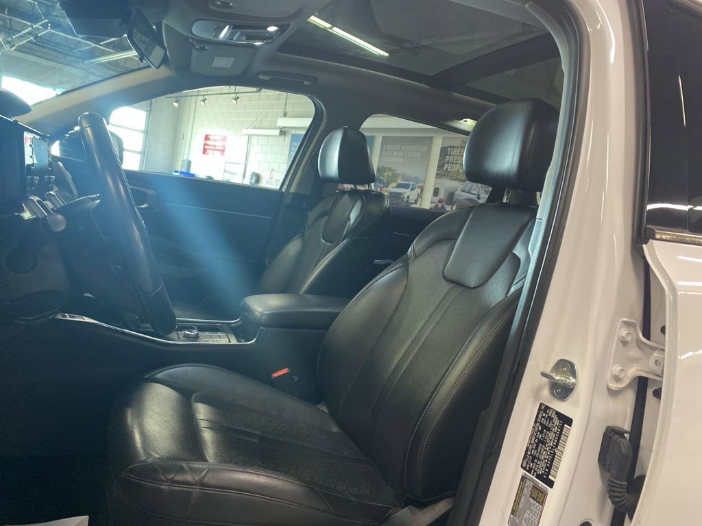Used 2021 Kia Sorento S w/ Panoramic Sunroof Package image 10