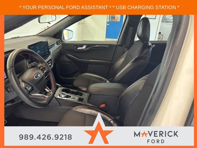 Used 2024 Ford Escape ST-Line w/ Tech Pack #1 AWD/4WD image 7