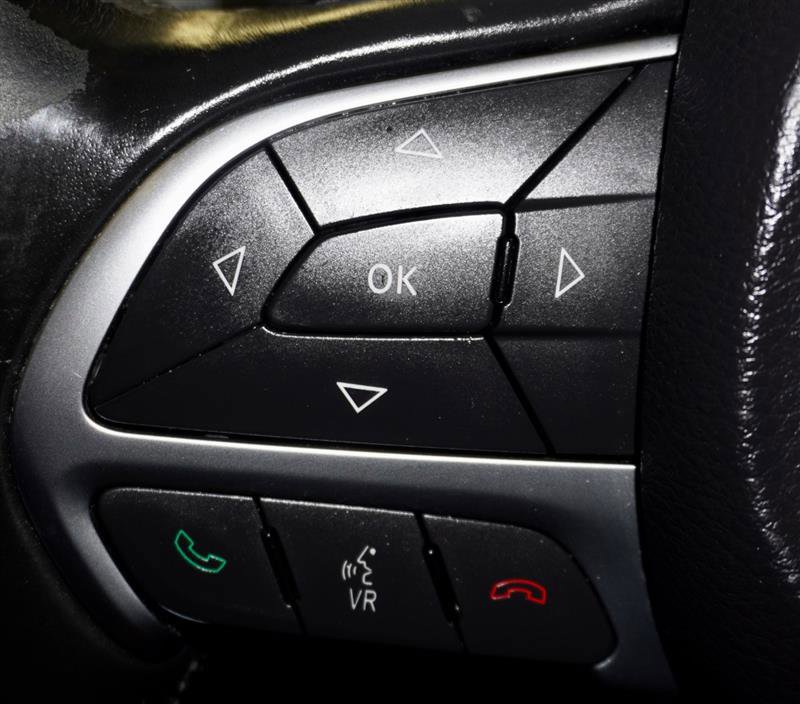 Used 2016 Chrysler 300 Limited w/ Driver Convenience Group image 26