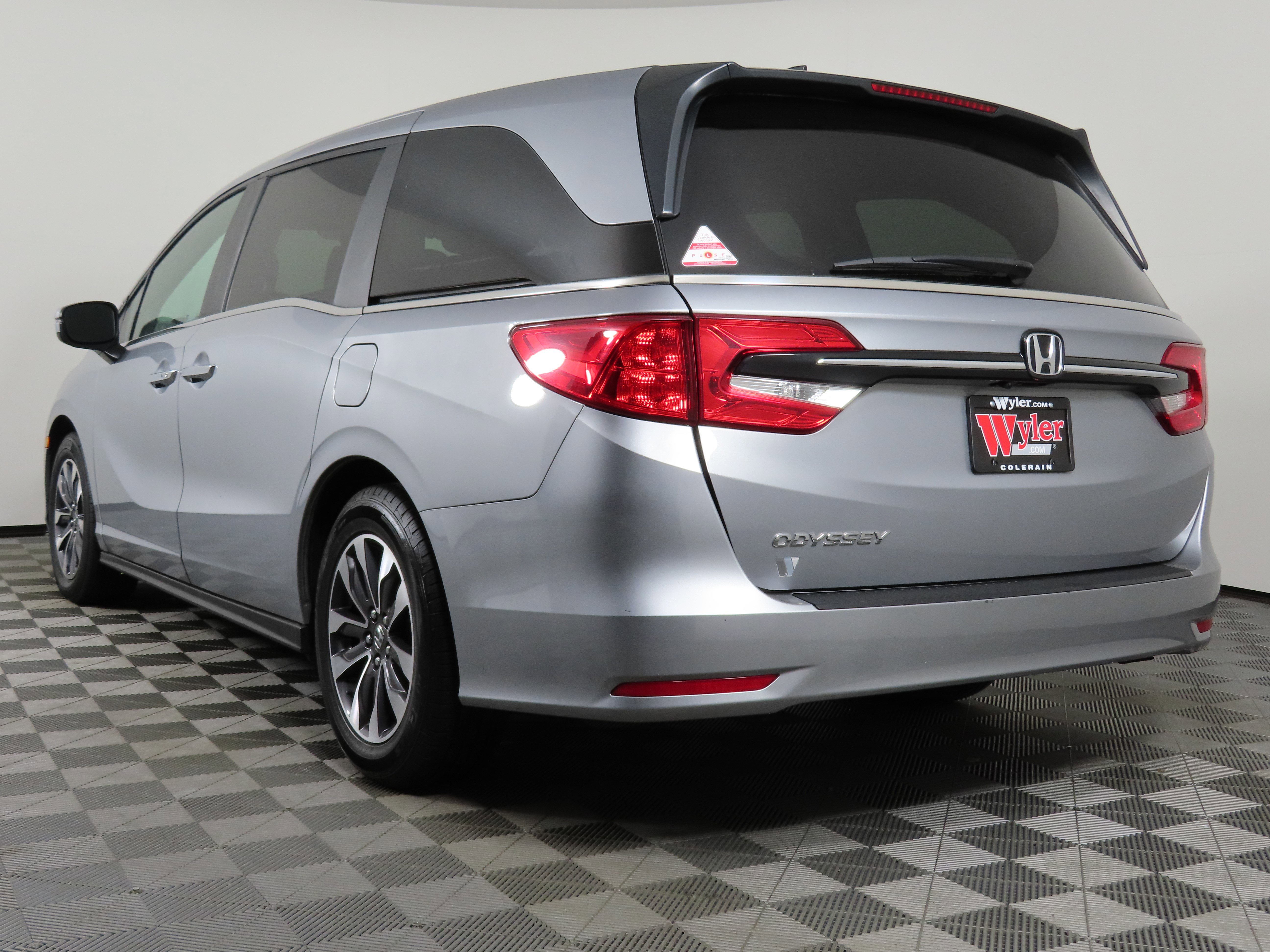 Used 2024 Honda Odyssey EX-L image 42