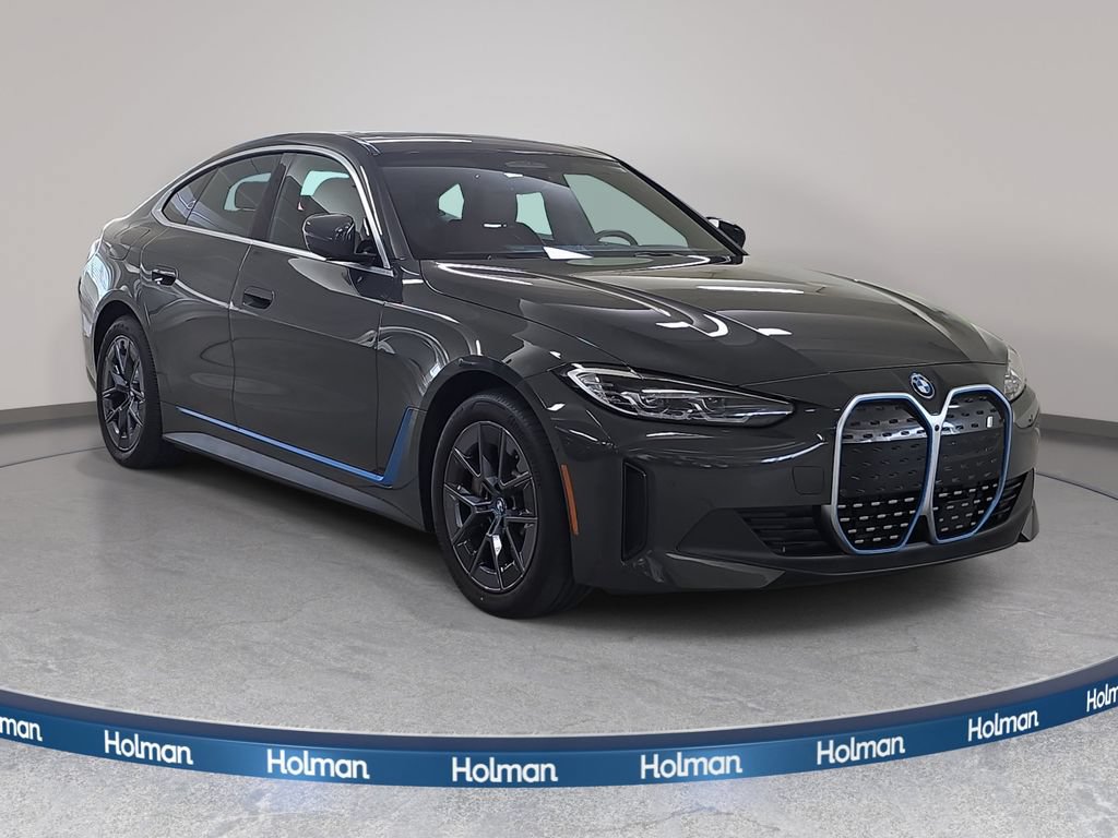 Used 2023 BMW i4 eDrive35 RWD image 3