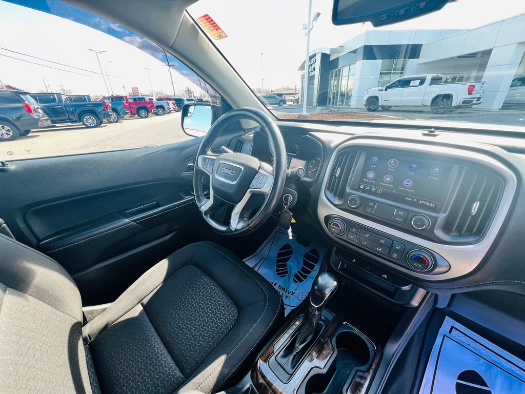 Used 2022 GMC Canyon Elevation image 37