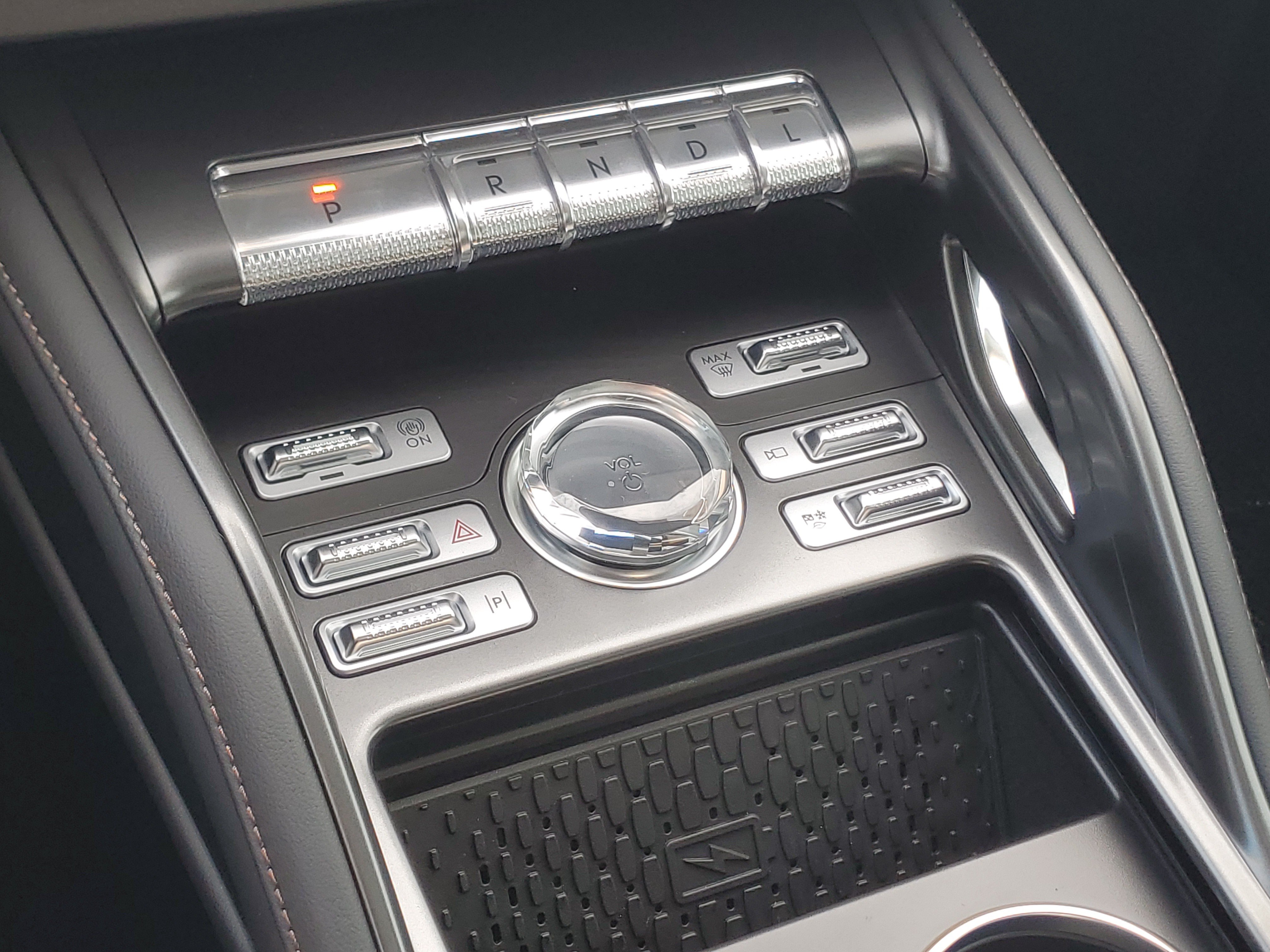 New 2026 Lincoln Nautilus Reserve AWD/4WD image 26