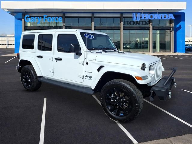 Used 2023 Jeep Wrangler Unlimited Sahara AWD/4WD video 1