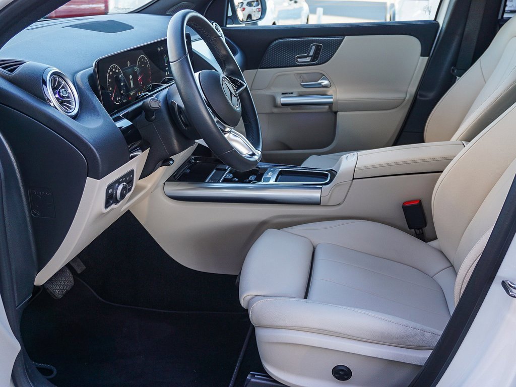 Used 2025 Mercedes-Benz GLA 250 image 18