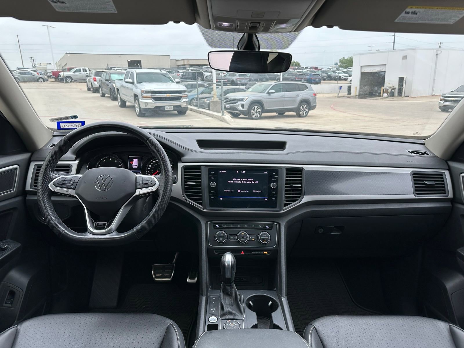 Used 2021 Volkswagen Atlas SE w/ Panoramic Sunroof Package image 10