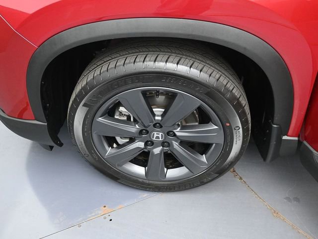 Certified 2025 Honda Pilot Sport image 34