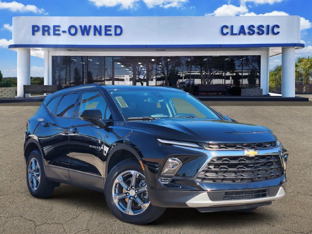 Used 2024 Chevrolet Blazer LT w/ Convenience Package FWD image 1