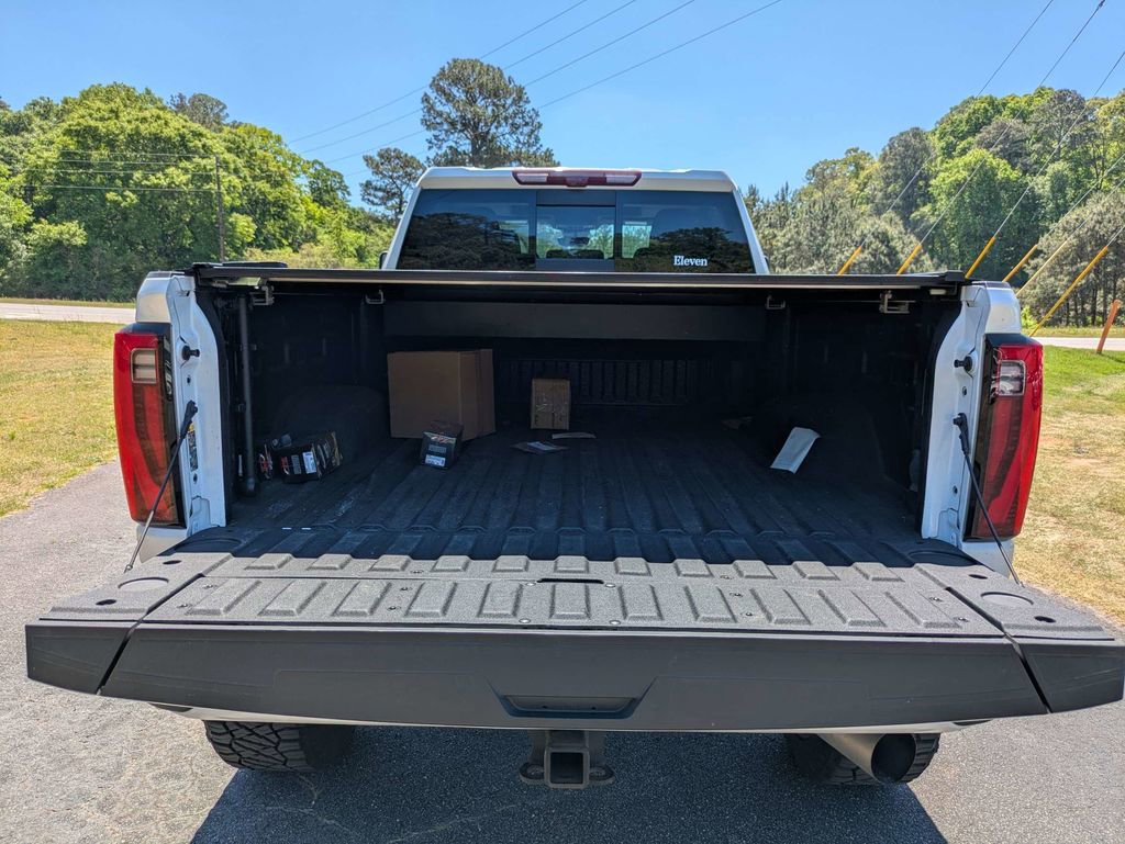 Used 2024 GMC Sierra 2500 Denali w/ Denali Reserve Package image 13
