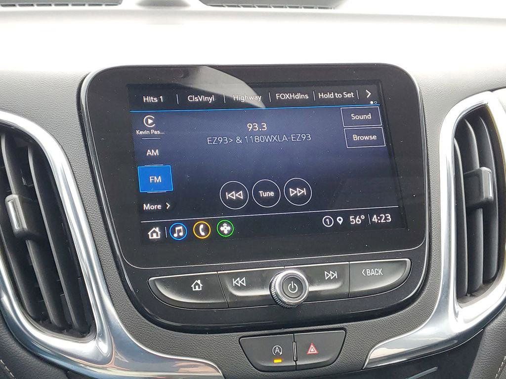 Used 2023 Chevrolet Equinox Premier image 14