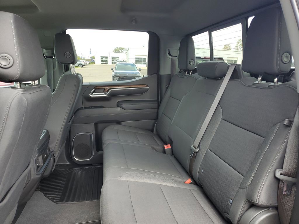 Used 2023 Chevrolet Silverado 1500 RST w/ Convenience Package II AWD/4WD image 28