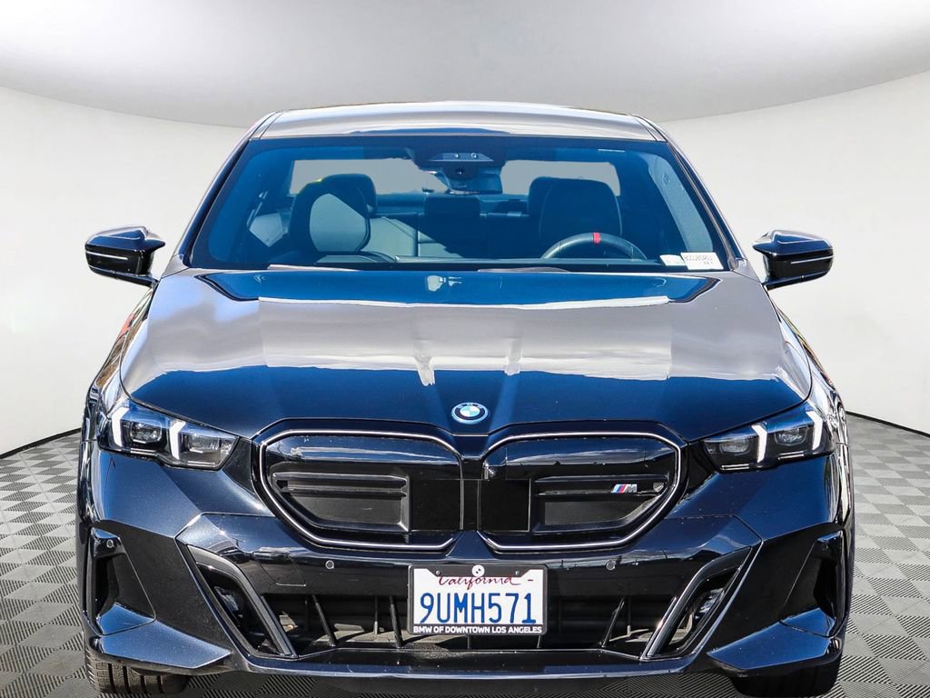 Used 2025 BMW i5 M60 w/ Executive Package image 2