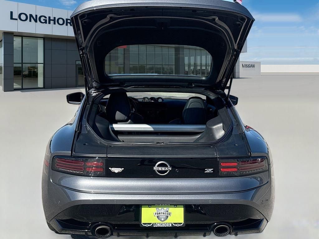 Used 2024 Nissan Z Performance w/ Floor Mat Package image 26