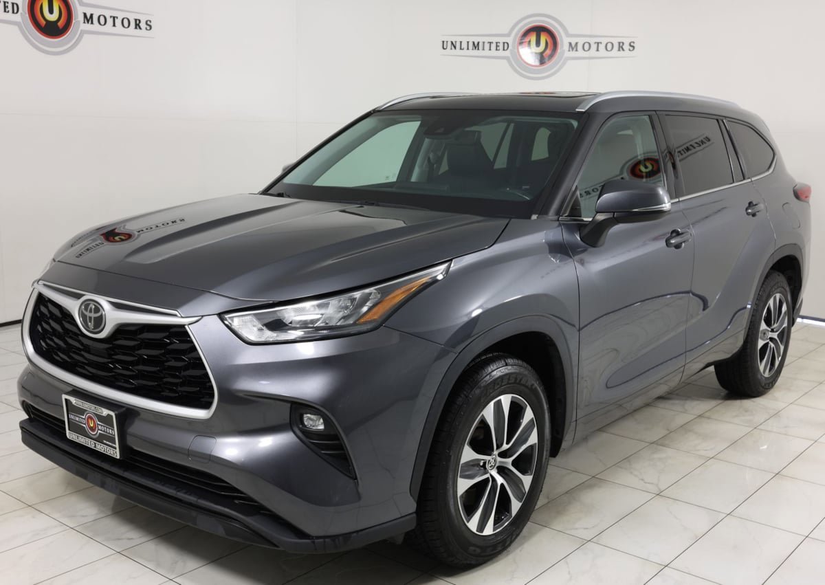 Used 2020 Toyota Highlander XLE FWD image 5