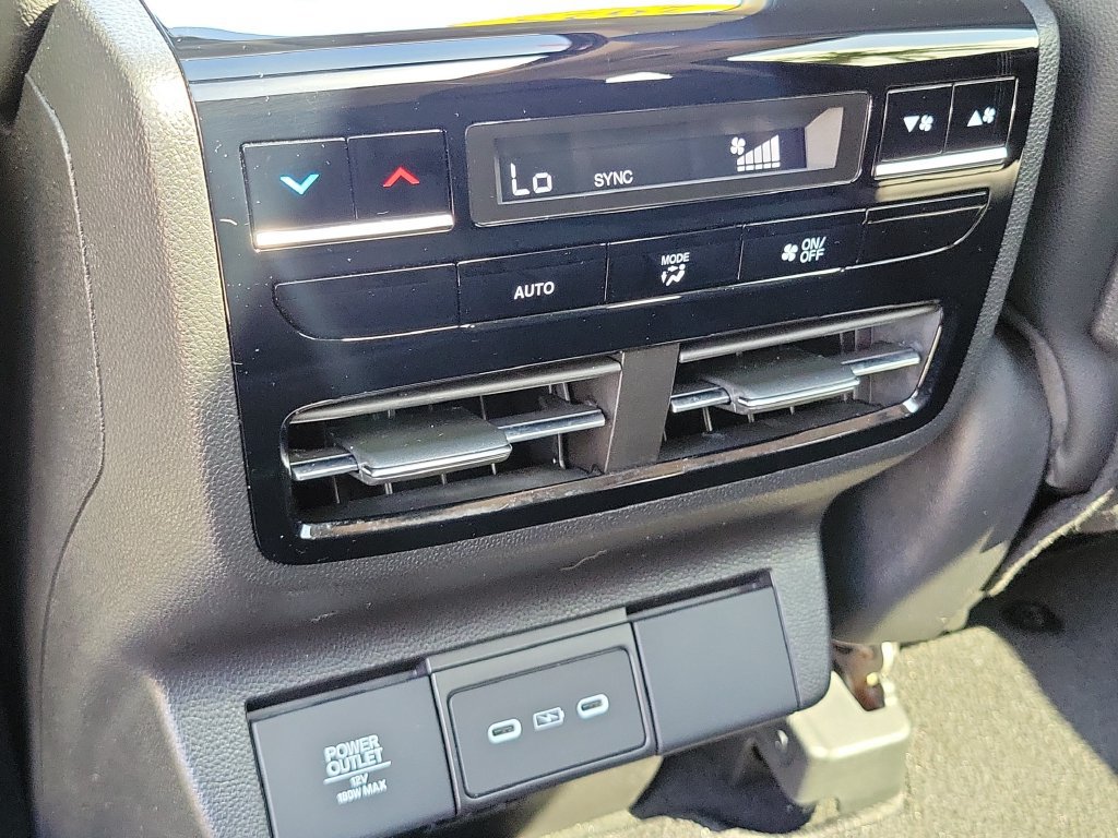 Certified 2025 Acura MDX SH-AWD image 18