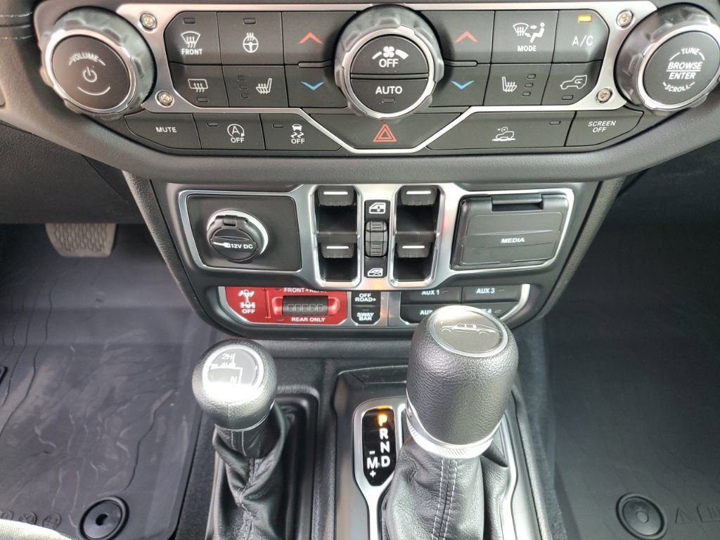 New 2025 Jeep Gladiator Rubicon w/ Convenience Group AWD/4WD image 42