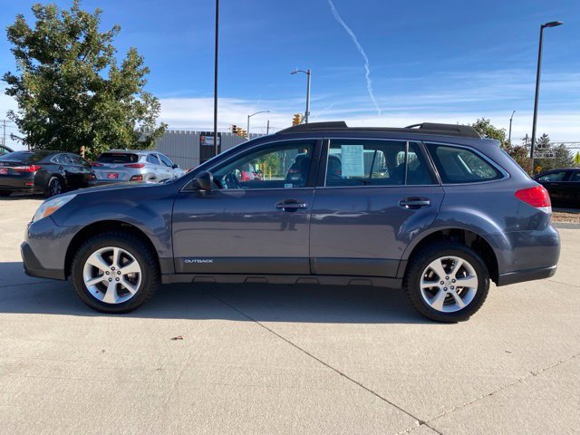 Used 2014 Subaru Outback 2.5i w/ Alloy Wheel Package AWD/4WD image 2
