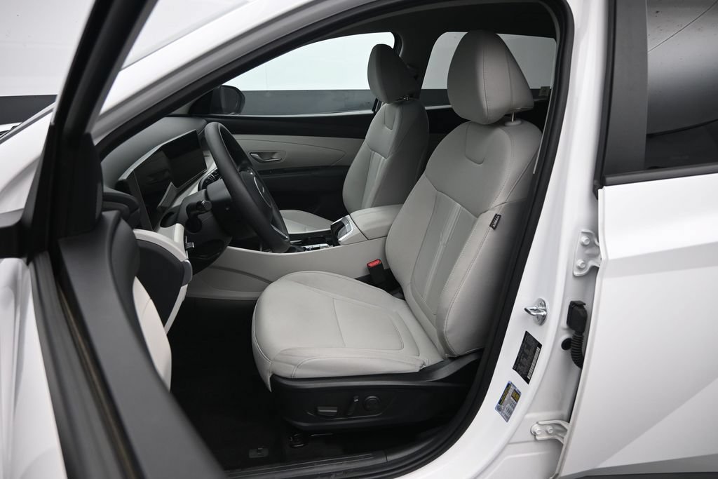 Used 2026 Hyundai Tucson SEL FWD image 21
