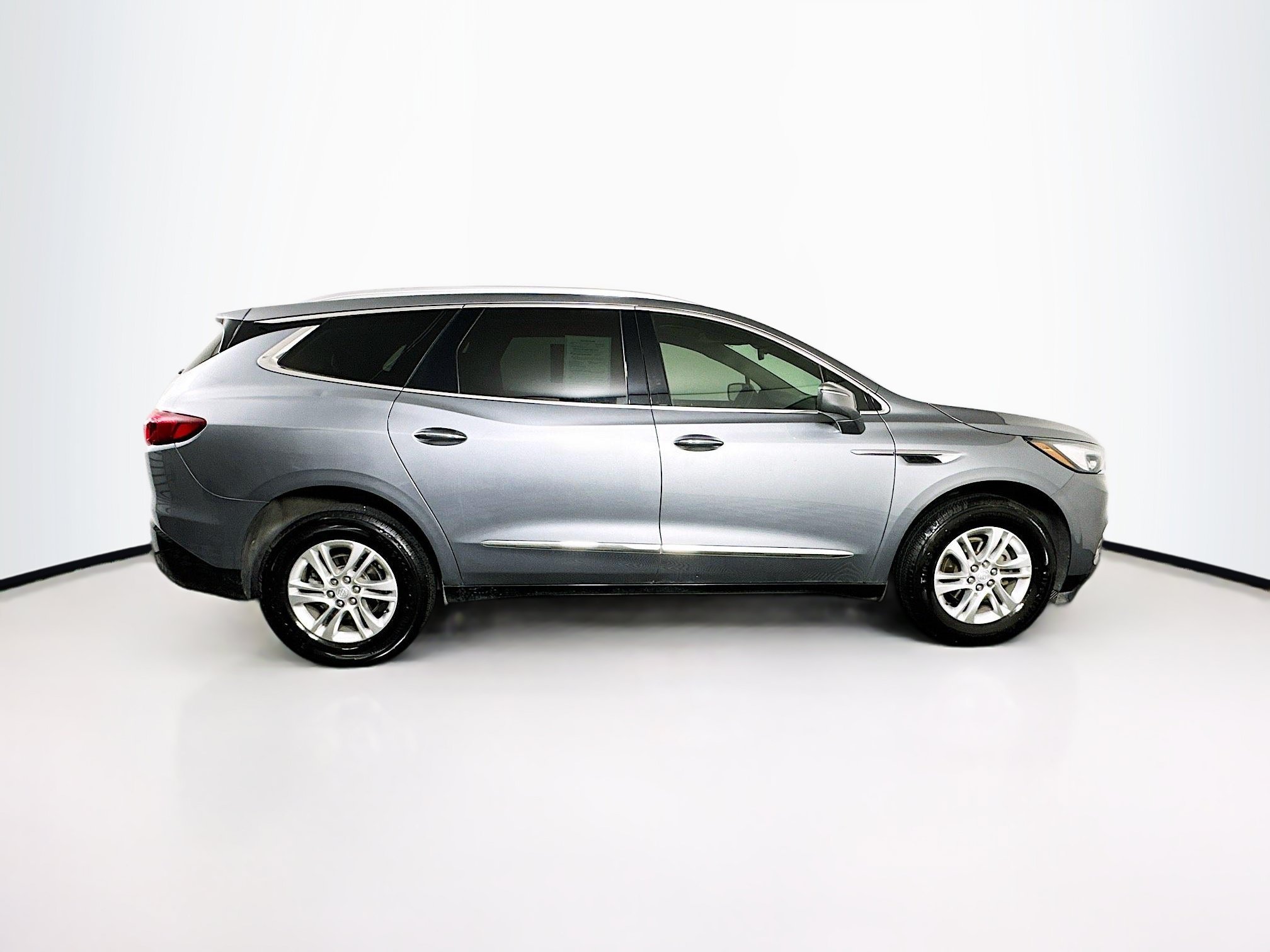 Used 2020 Buick Enclave Essence w/ Sound and Sites Package FWD image 10
