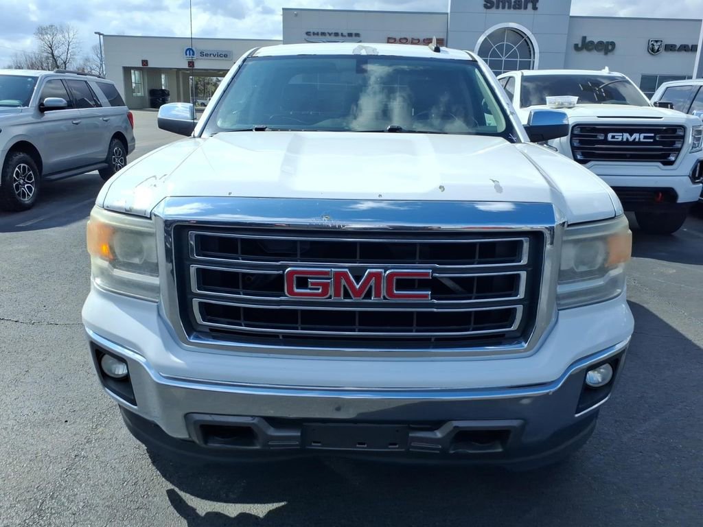 Used 2015 GMC Sierra 1500 SLT w/ Suspension Package, Off-Road image 2