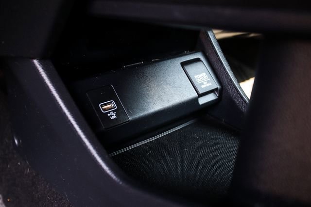 Used 2020 Honda HR-V LX image 37