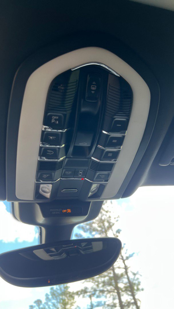 Used 2016 Porsche Macan S AWD/4WD image 51