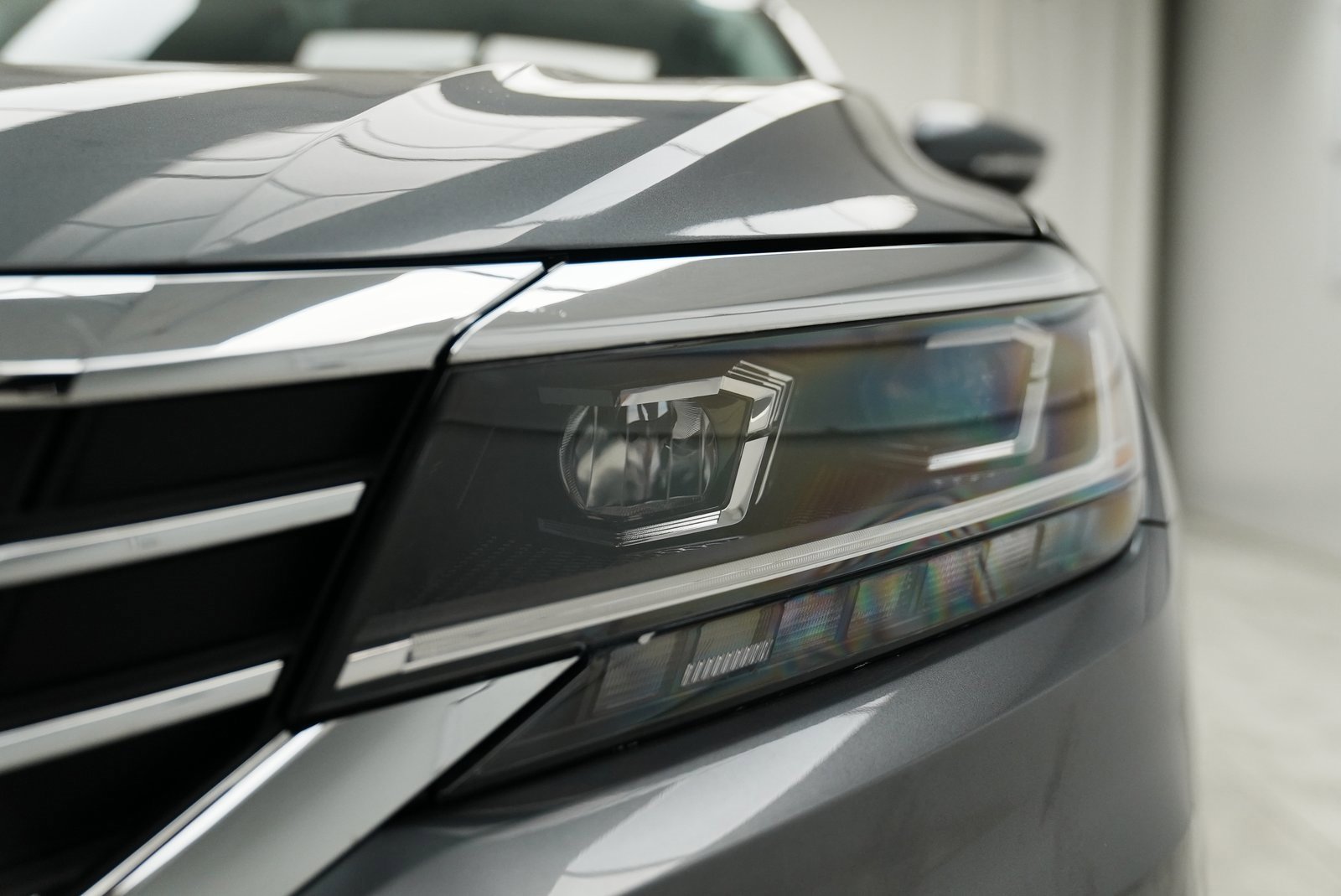 Used 2022 Volkswagen Passat 2.0T SE image 15