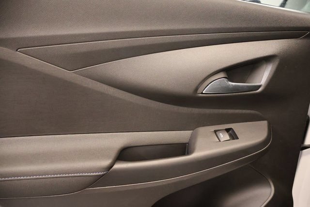 Used 2025 Buick Envista Sport Touring w/ Convenience I Package FWD image 31
